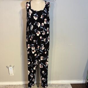 Black Floral Print lounge set size XXL